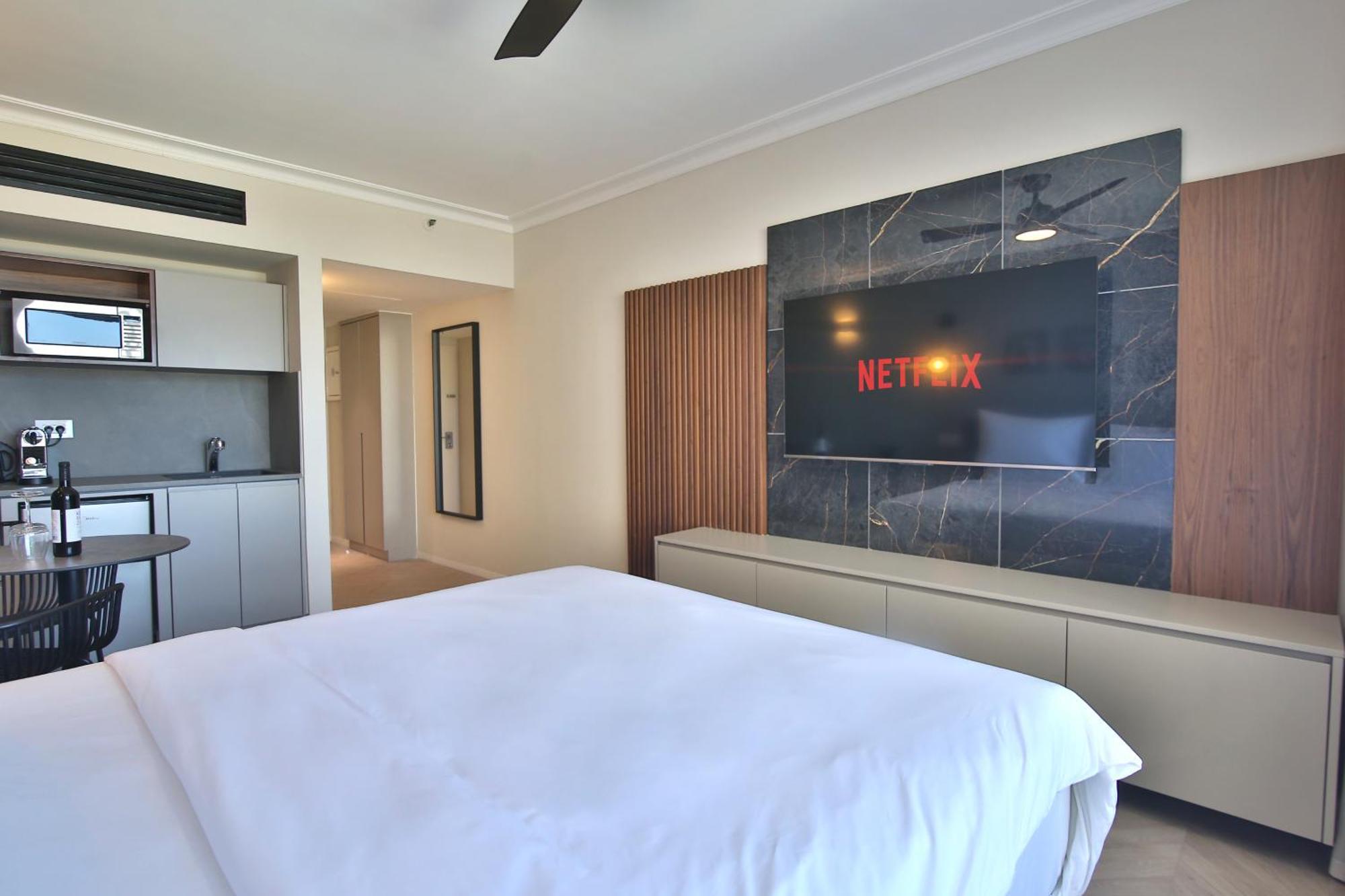Luxury Suites By Notaly Ariel - Carmel Beach Haifa Exterior foto