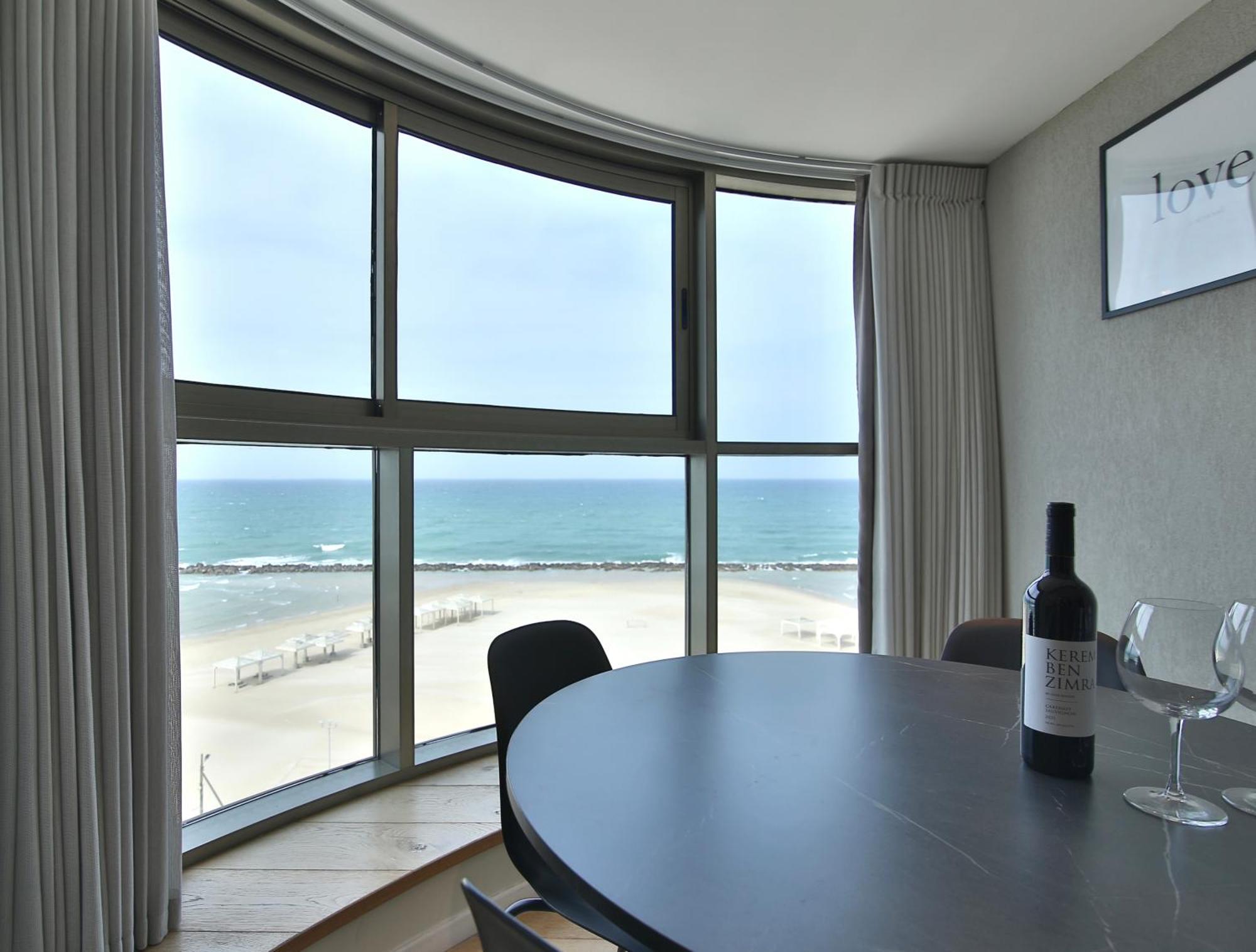 Luxury Suites By Notaly Ariel - Carmel Beach Haifa Zimmer foto