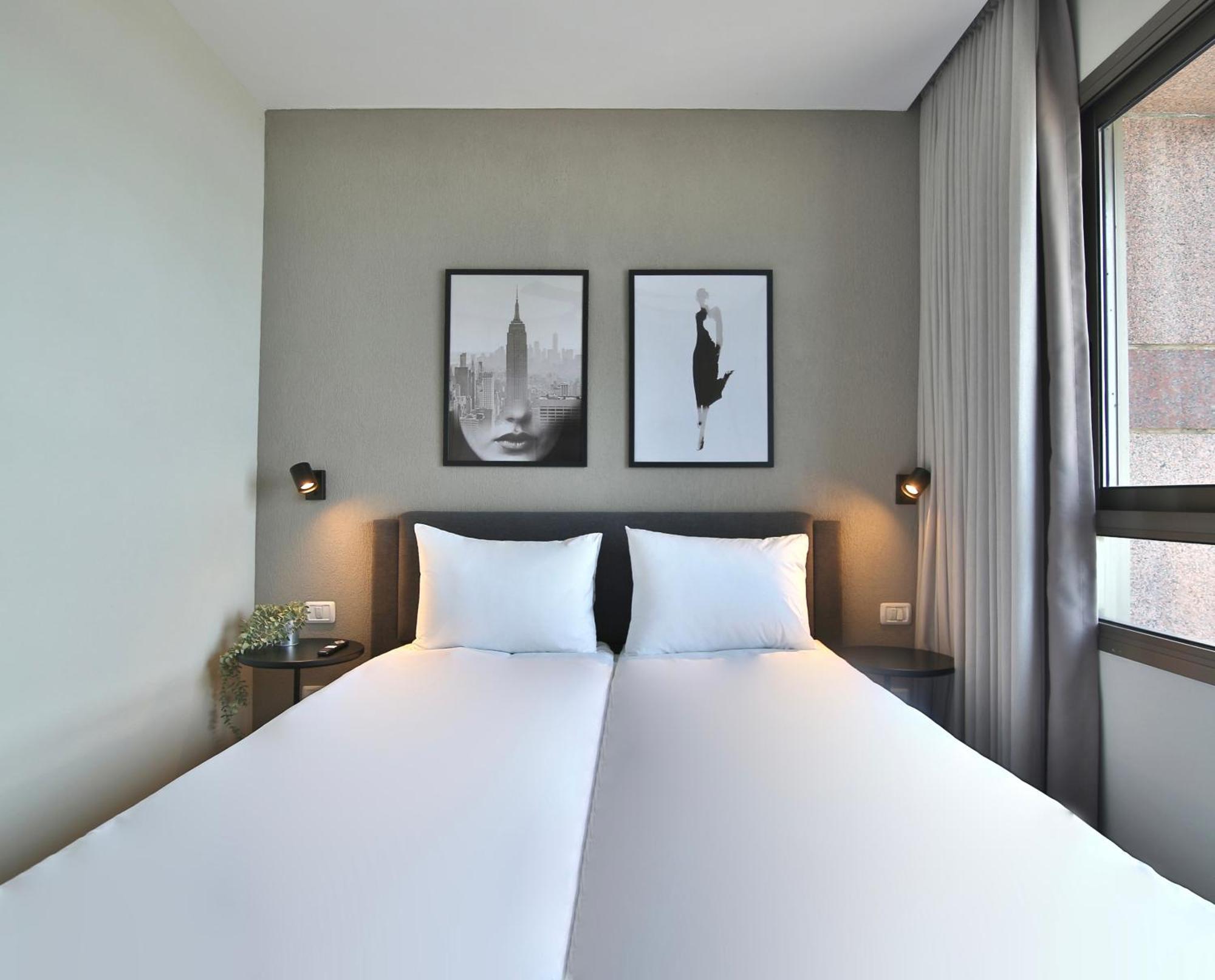 Luxury Suites By Notaly Ariel - Carmel Beach Haifa Zimmer foto