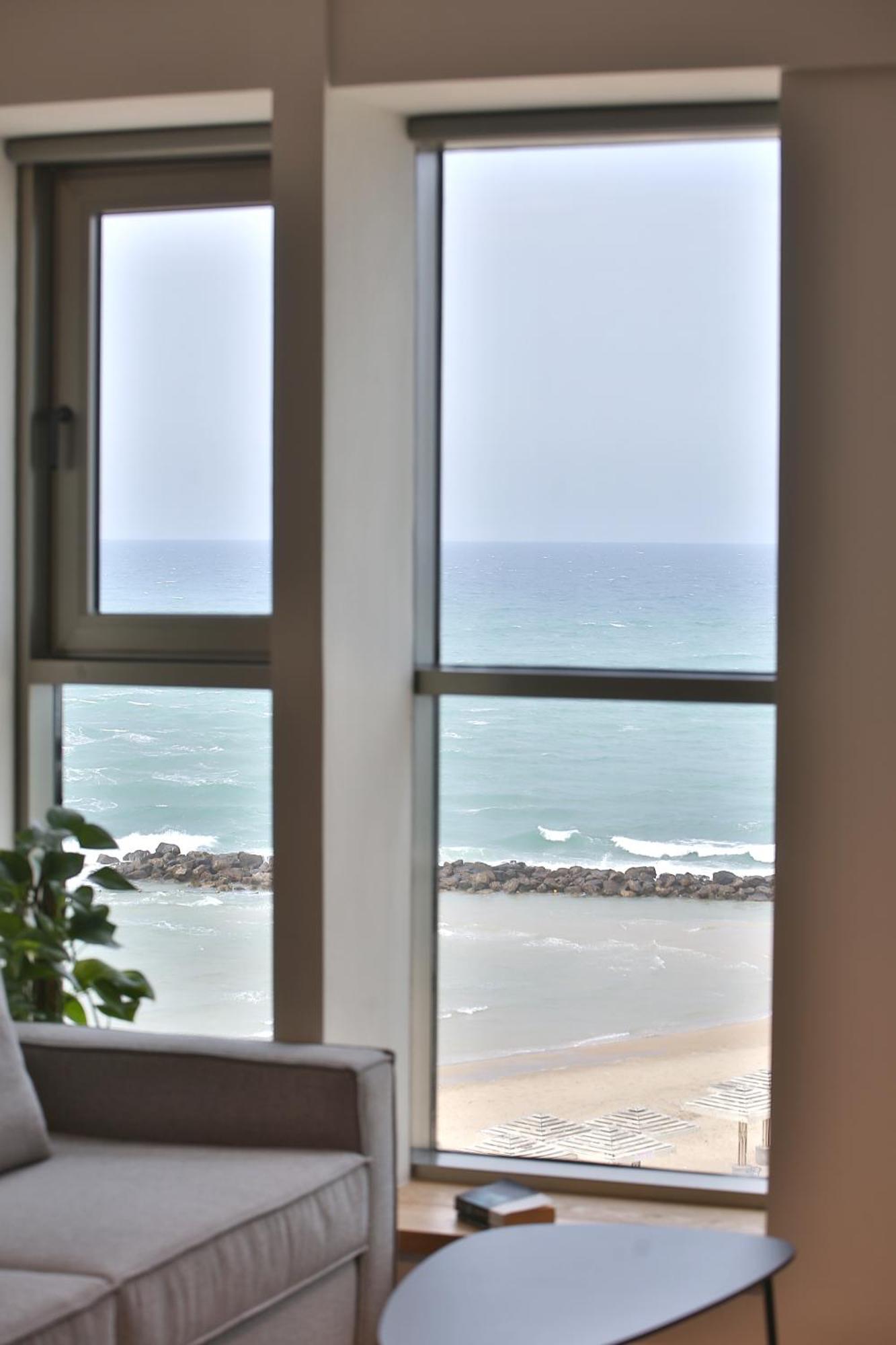 Luxury Suites By Notaly Ariel - Carmel Beach Haifa Zimmer foto